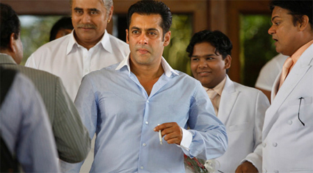 Jai Ho, Salman to launch films trailer amid fans