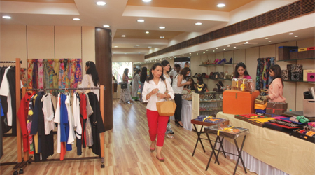 Shop at second edition of fashion capsule