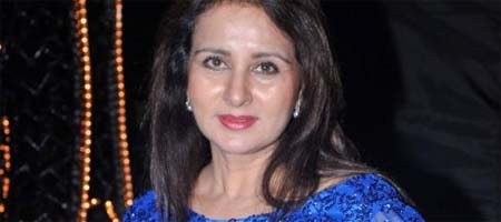 Poonam Dhillon off to Goa for New Year 