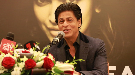 SRK feels at home in Dubai