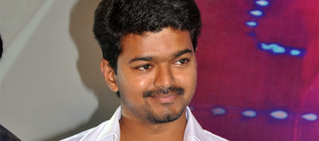 Vijay dubs for Jilla