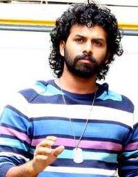 Sunny Wayne in Chewing Gum