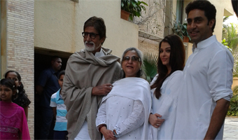 Bachchan family raises Rs.2.5 million for charity