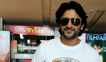 Maria wouldve left me if I had smooching scenes: Arshad Warsi 