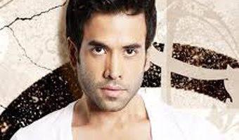 Tusshar suggested numerological changes for Bhajathe Raho