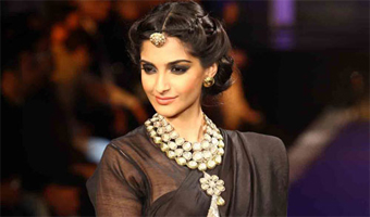 One piece of expensive jewellery better than several of junk: Sonam