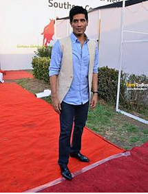 Manish Malhotra celebrates eras of Indian cinema at LFW