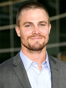 Stephen Amell in talks for Christian Grey role