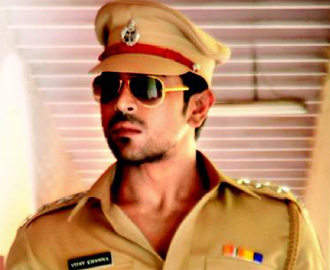 Zanjeer is Thoofan in Telugu