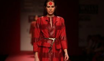 Abraham & Thakore present collection for modern bride at WIFW