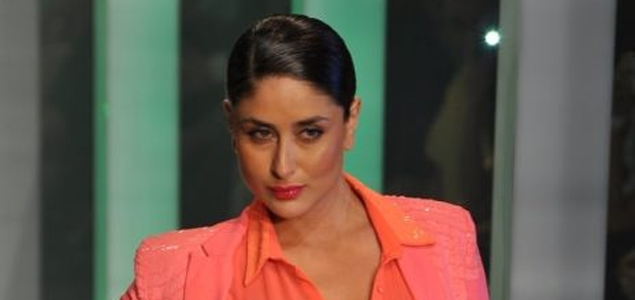 Saif likes me in every colour: Kareena