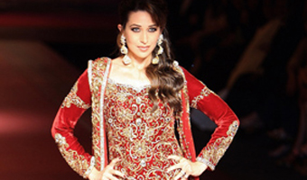 Karisma Kapoor adds elegance to Shehla Khans LFW show