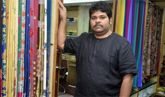 Four designers to promote handwoven fashion