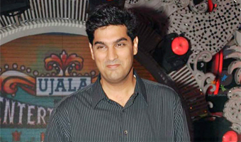 Kunal Roy Kapoor to direct social satire