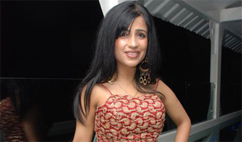 Husband Rajiv lucky for me, says Shibani Kashyap