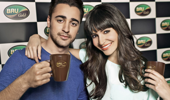 Imran, Anushka bond over coffee