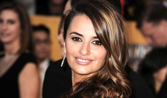 Penelope Cruz goes topless for Italian film | nowrunning