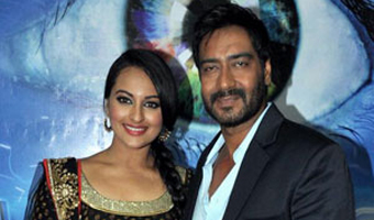 Ajay, Sonakshi win Golden Kela Awards