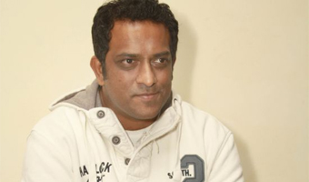 No issue with Kishore Kumars family for biopic: Anurag Basu