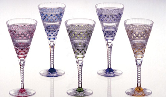 Cristal d Arques launches luxury tableware, decor items