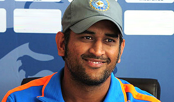 Dhoni Most Desirable Man in IPL 6: survey