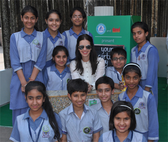 Kalki supports use of recycled products in schools