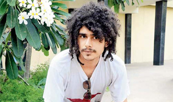 My father Naseeruddin Shah is my idol:  Imaad Shah