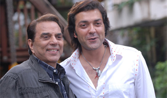 Papa very warm human being: Bobby on dad Dharmendra 