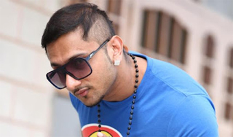Honey Singhs online channel gets over 1 lakh hits