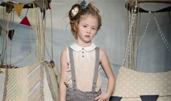 Dress up your kids in organic clothes 