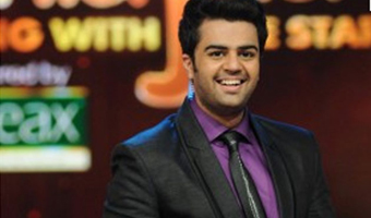 Manish Paul bags best anchor trophy at Telly Awards