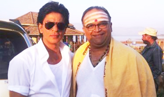 Mohan Raman lauds SRK as superstar sans stardom