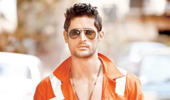 Mohit Raina finds TV female dominated