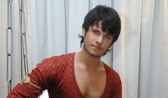 Would love to direct film: Neil Bhatt