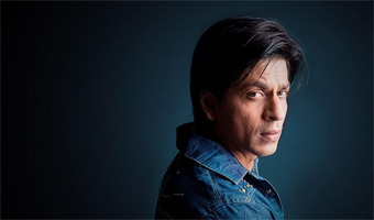 SRK undergoes shoulder surgery, its successful