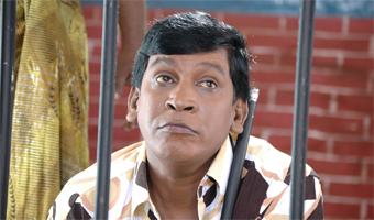 After 2 years, comedian Vadivelu returns to arc lights