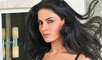 Pakistani actress Veena Malik favours quantity with quality