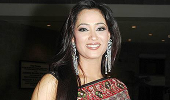 My struggle strengthened my bond with my daughter: Shweta Tiwari