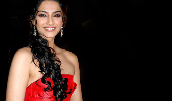 My love life has been unsuccessful: Sonam Kapoor