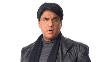 Cant let Akshay, SRK play Shaktimaan: Mukesh Khanna
