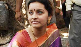 Pawan Kalyans wife turns producer 