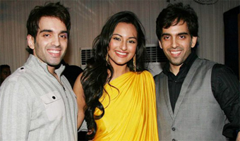 Sonakshi wishes brothers Happy bday through tweet