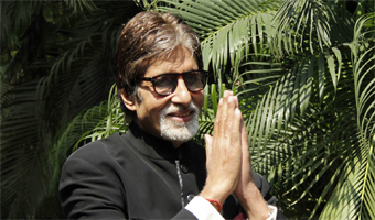 Big B praises flawless new talent