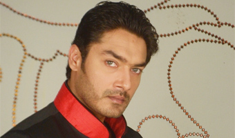 Avinesh would love to do comedy like Andaz Apna...