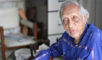 Four generations to greet Chandrashekhar on 90th birthday 