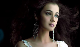 Stardom brings pretense: Dia Mirza 