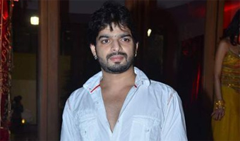 Karan Patel praises Jhalak... for pushing peoples limits