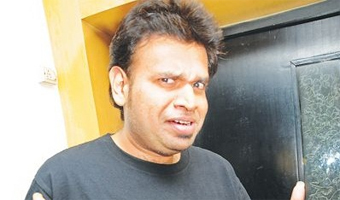 Premgi Amaren to debut in Malayalam 