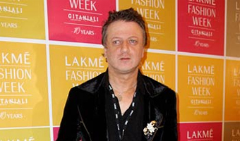 My clothes are expensive for films: Rohit Bal 