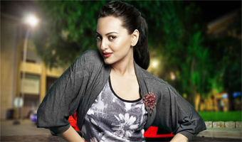 Sonakshi promotes Lootera despite upset stomach